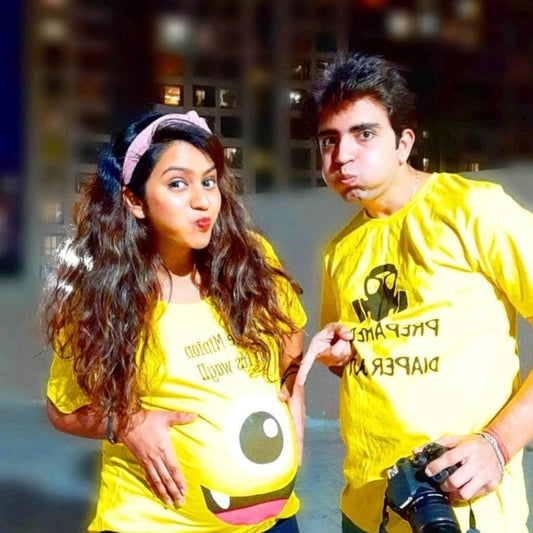 Little Minion on its Way Pregnancy Announcement T-Shirts - T Bhai